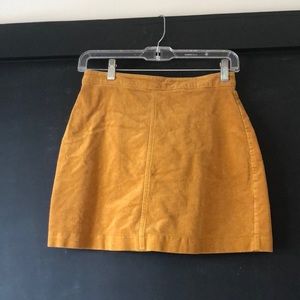 Mustard skirt